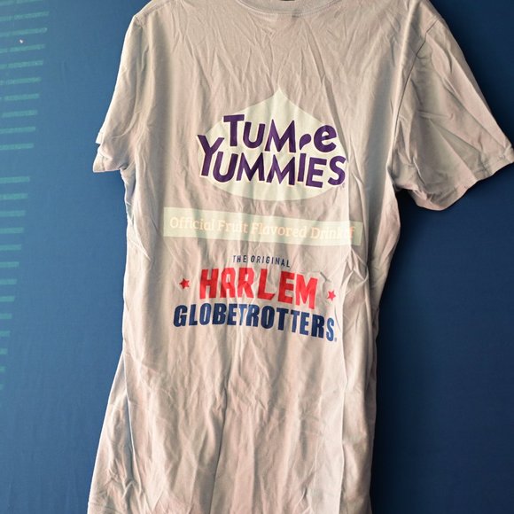 Harlem Globetrotters Baby Blue T-Shirt - Picture 2 of 5